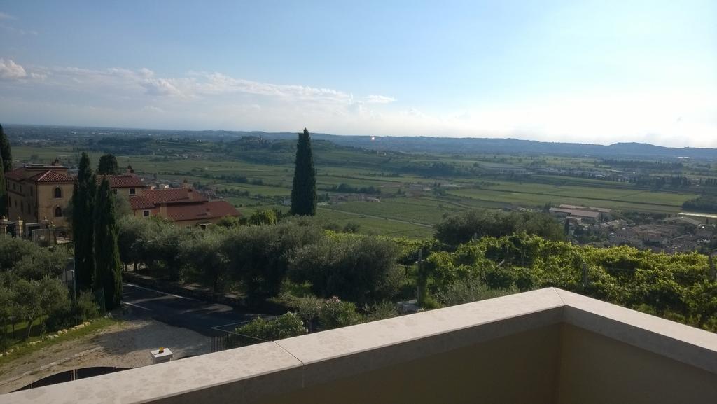 Villa Oleandri San Pietro in Cariano Quarto foto